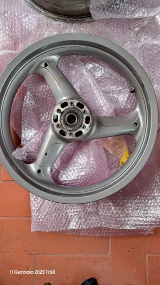 Cerchi originali Ducati 748 916 996