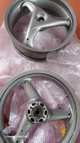 Cerchi originali Ducati 748 916 996