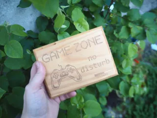 Placa Decorativa Game Zone No Disturb