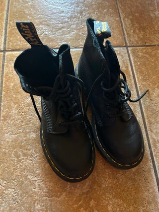 Botas Dr Martens chica talla 36
