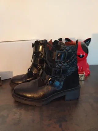 Botines Hispanitas Negros Casi Nuevos