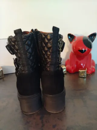 Botines Hispanitas Negros Casi Nuevos