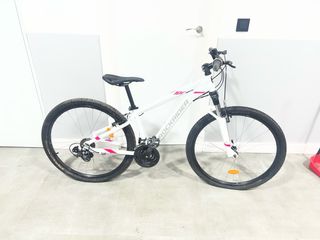 Bicicleta Rockrider ST100 Blanca