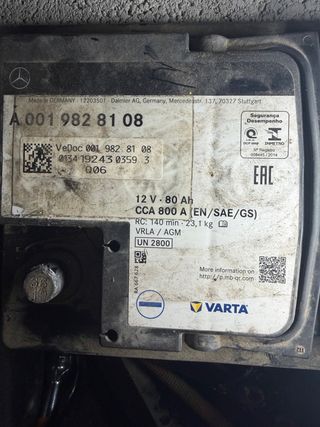 Batería Varta A001 982 81 08 12V 80Ah