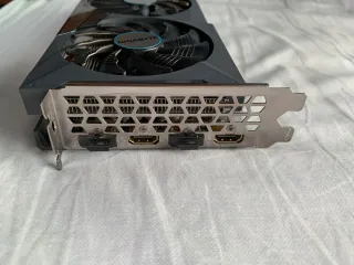 Tarjeta Gráfica Gigabyte 3050 8GB