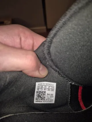 Zapatillas Adidas Negras y Rojas Originales 46,2/3