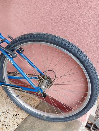 Bicicleta BTT Bike Azul y Amarilla