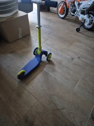 Patinete infantil 3 ruedas Juguettos