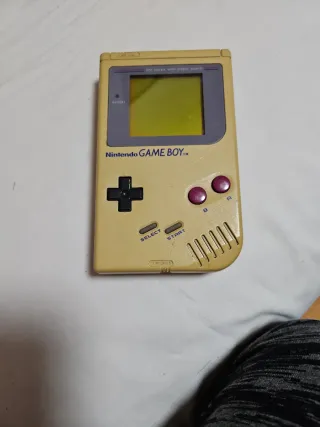 Nintendo Game Boy Beige/Morado