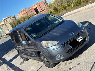 Peugeot Partner Tepee 1.6HDI 92 CV año 2013 CAMPER