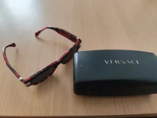 Gafas Versace Negras y Rojas