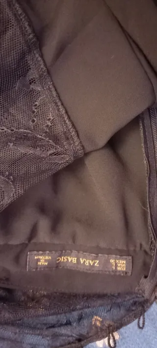 Abito nero con spalline sottili