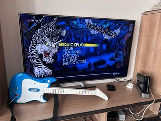 Nintendo Wii Completa + 4 mandos + Accesorios