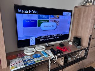 Nintendo Wii Completa + 4 mandos + Accesorios