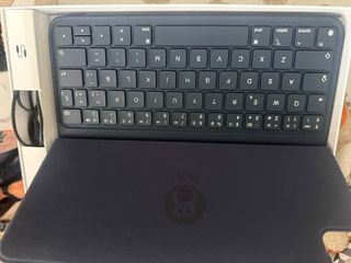 Funda Teclado HOU FY-11 Bluetooth iPad