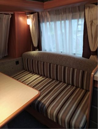 Caravana Hobby De Luxe 420kb