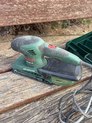 Lijadora Bosch Orbital PSS 200 AC