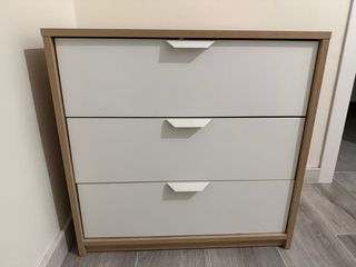 Cómoda 3 cajones madera y blanco