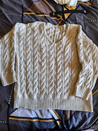 Jersey de punto trenzado beige