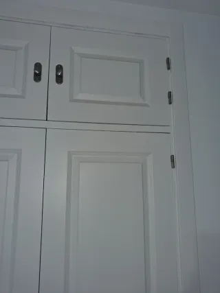 Puertas de armario empotrado y altillo