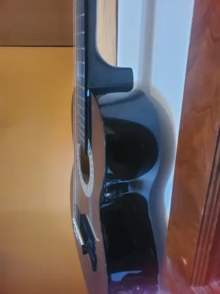 Chitarra classica nuova per ragazzi