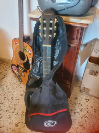 Chitarra classica nuova per ragazzi