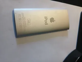 iPod A1285 8GB Plata