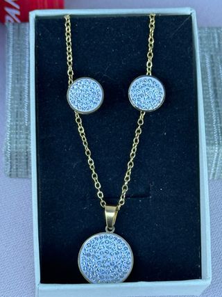 Conjunto Bisutería Collar y Pendientes