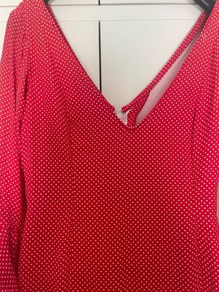 Traje de flamenca rojo con lunares blancos