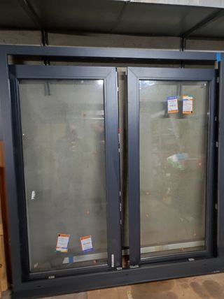 Puerta metálica doble cristal Climalit Plus