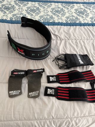 Cinturón y muñequeras Crossfit PICSIL