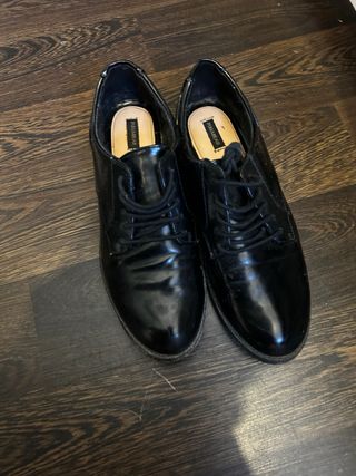 Zapatos Pull&Bear negros mujer