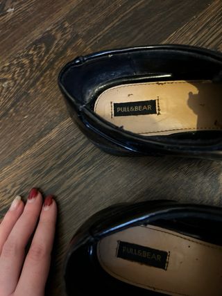 Zapatos Pull&Bear negros mujer