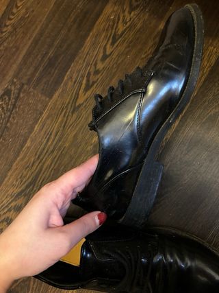 Zapatos Pull&Bear negros mujer