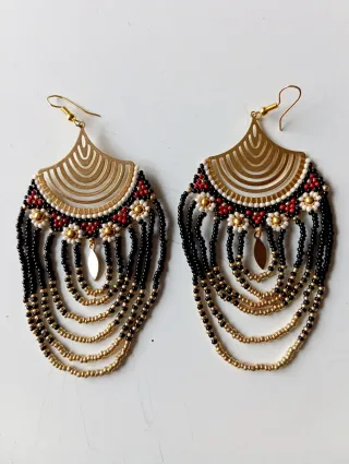 Pendientes largos XL dorados y negros