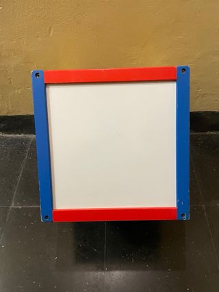 Caja de juegos infantil de madera