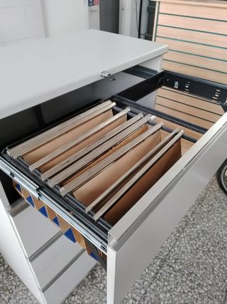 ARCHIVADOR DE MADERA Y METÁLICO
