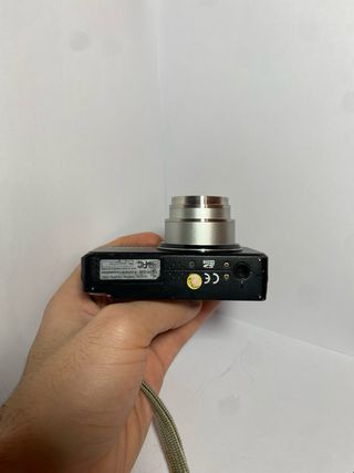 Cámara Digital Fujifilm FinePix J120