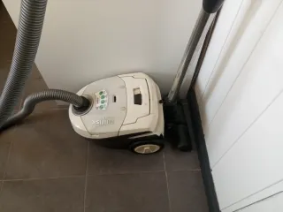 Aspiradora potente,no embios