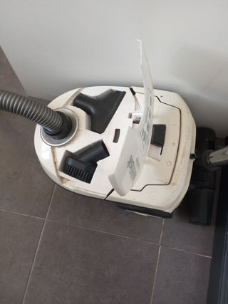 Aspiradora potente,no embios