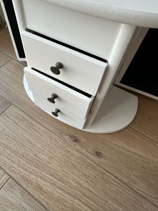 Portagioie bianco con cassetti