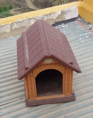 Caseta para perro de plástico