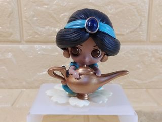 STATUETTE+FIGURA Jasmine DISNEY -- 10€/u; 18€/coppia