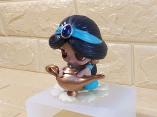 STATUETTE+FIGURA Jasmine DISNEY -- 10€/u; 18€/coppia