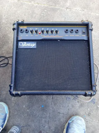 Amplificador Vantage VG15 Guitarra