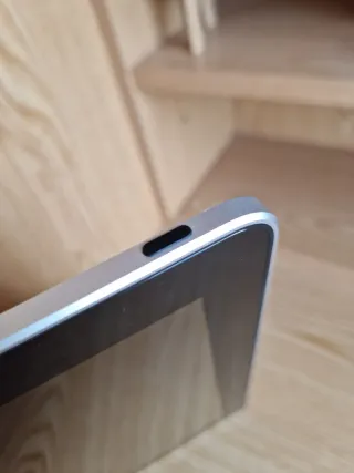 iPad 1ª Gen A1219 16GB Plata