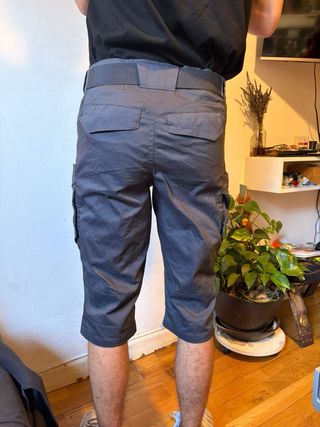 Pantalón Decathlon T38 gris