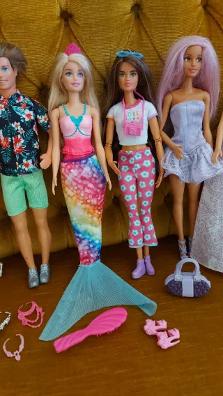 Lotto Barbie Mattel Bambole e Accessori