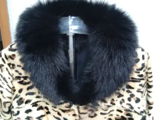 Blazer pelliccia leopardata con collo volpe