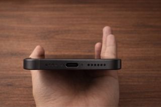 iPhone 16 Pro 128 GB titanio negro